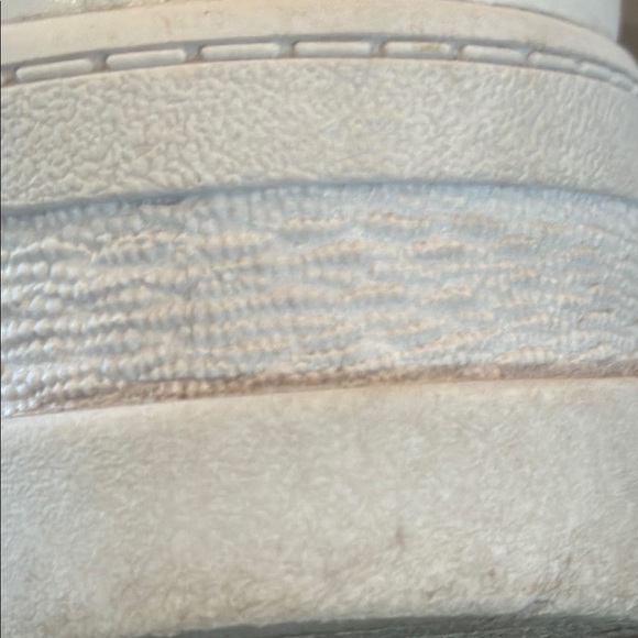 Puma Mayze Wns Classic White Platform Sneakers Size 8.5 - Picture 10 of 15